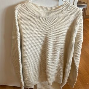 Off white sweater- like new!